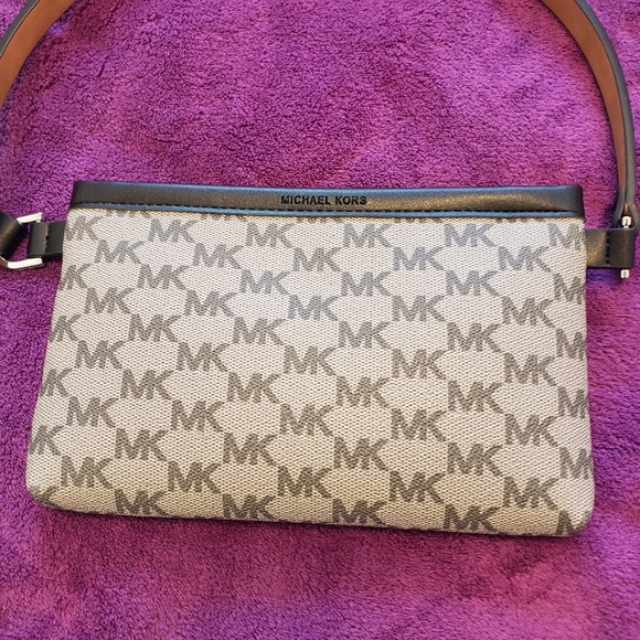 Michael kors black Fanny pack/belt bag - Size L - Picture 7 of 8
